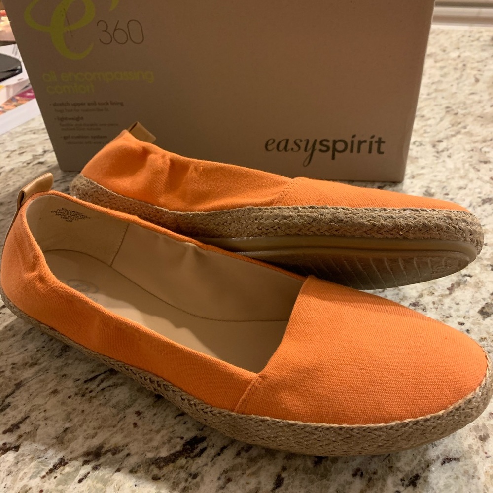Easy Spirit Espadrilles